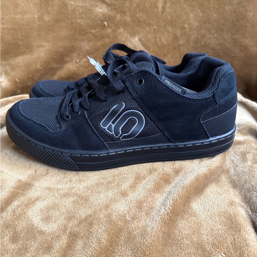 adidas Men's Five Ten Bike Shoes - Size: 12.5 - NWT